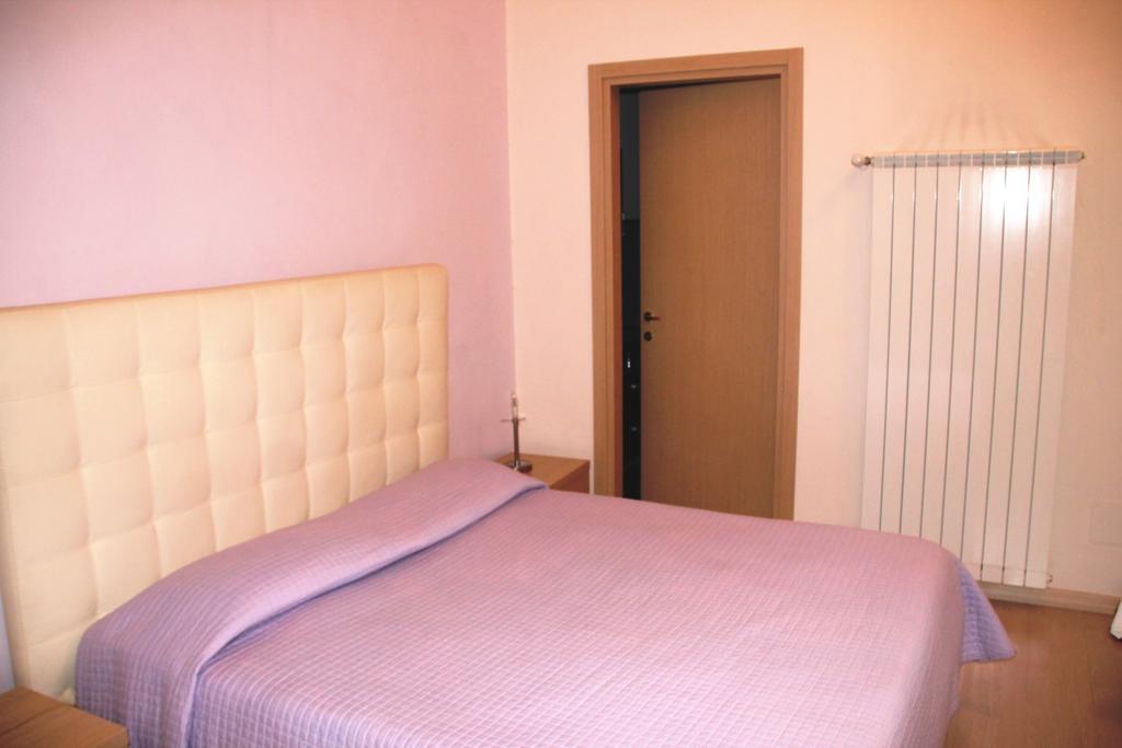 B&B Magnifico Messere Florencja Pokój zdjęcie